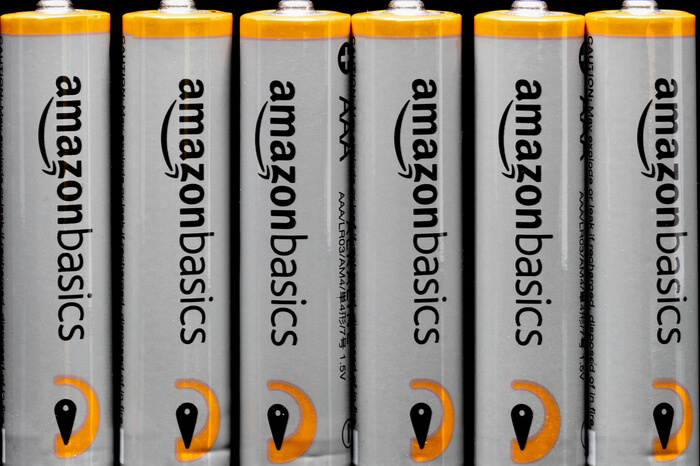 Batterien der Marke Amazon