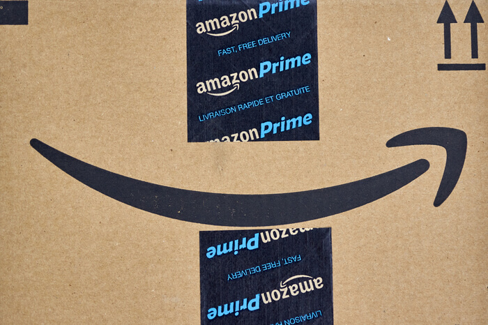Amazon-Paket mit Smile