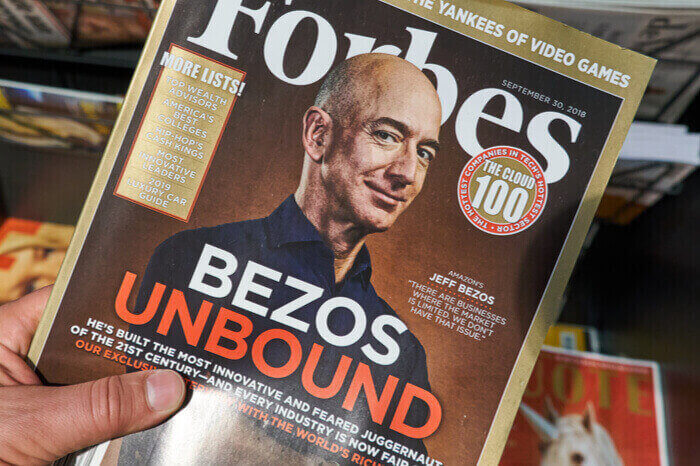 Amazon-Gründer Jeff Bezos auf dem Forbes Magazin