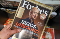 Jeff Bezos auf dem Cover des Forbes-Magazin