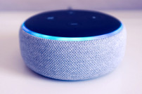 Amazons smarter Lautsprecher Echo Dot